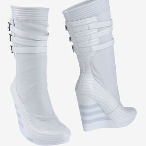 Gorgeous Yohji Yamamoto softest leather white boots